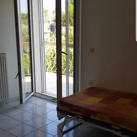 Apartment * Paralia Avlidhos